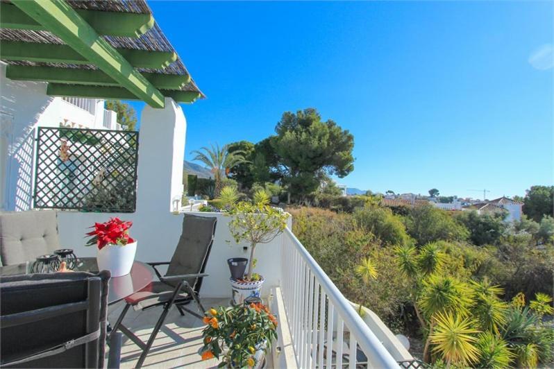 Amazing 3 Bedroom Townhouse In Nerja Εξωτερικό φωτογραφία